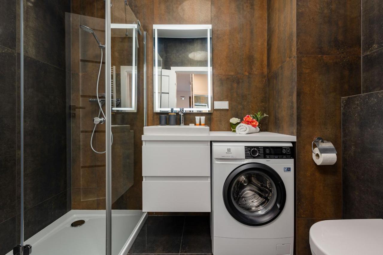 Śródmieście Warsaw Muranów Studio with Parking by Renters Zewnętrze zdjęcie